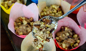 Szilvás-zabkorpás muffin