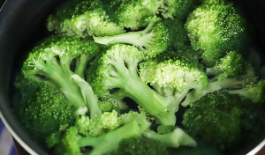 Csőben sült brokkoli